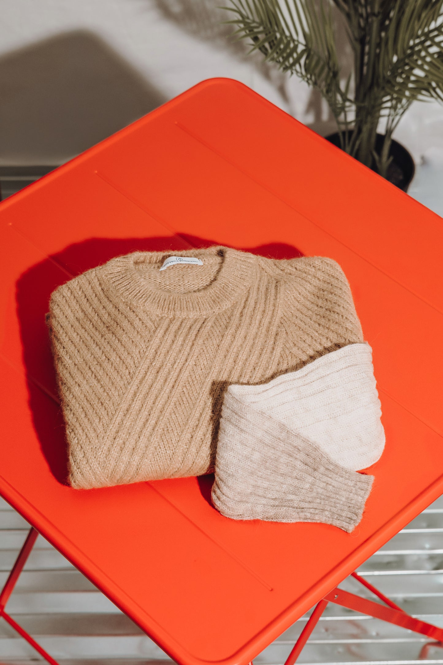 MAGLIONE UOMO MANICA IN CONTRASTO